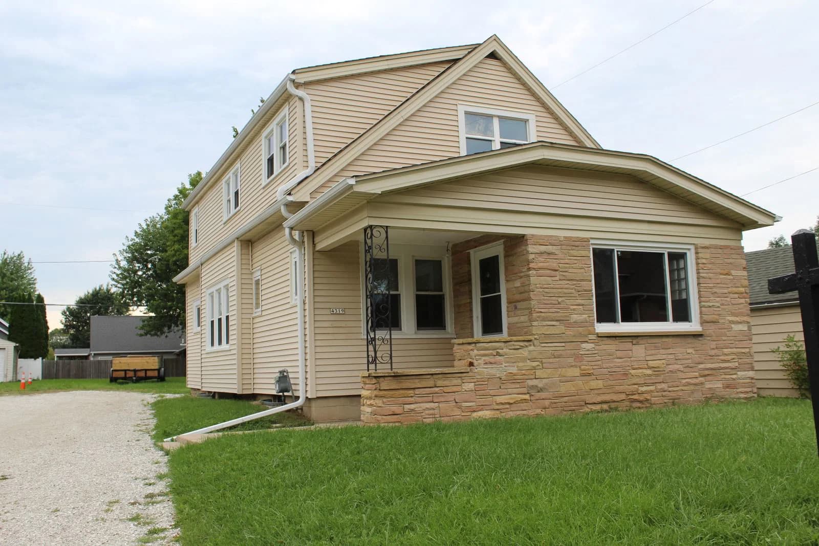 4319 Quincy 2