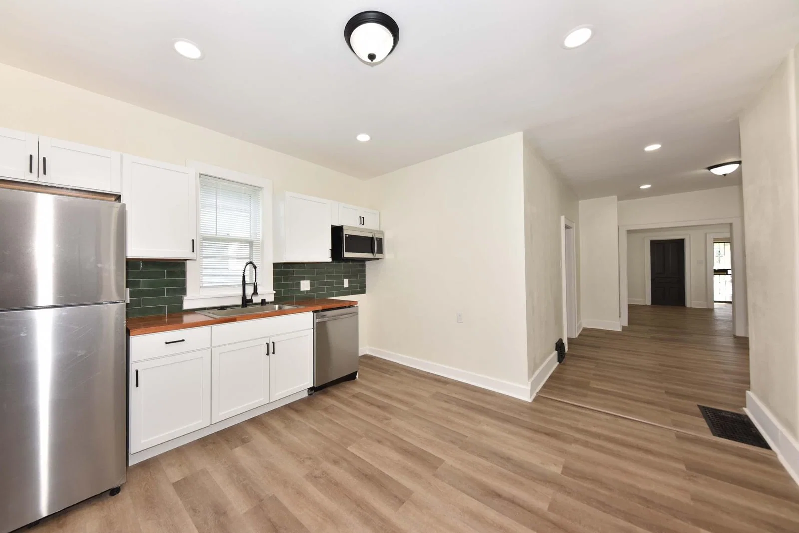 2209 Dr William Finlayson, Milwaukee, WI 53212