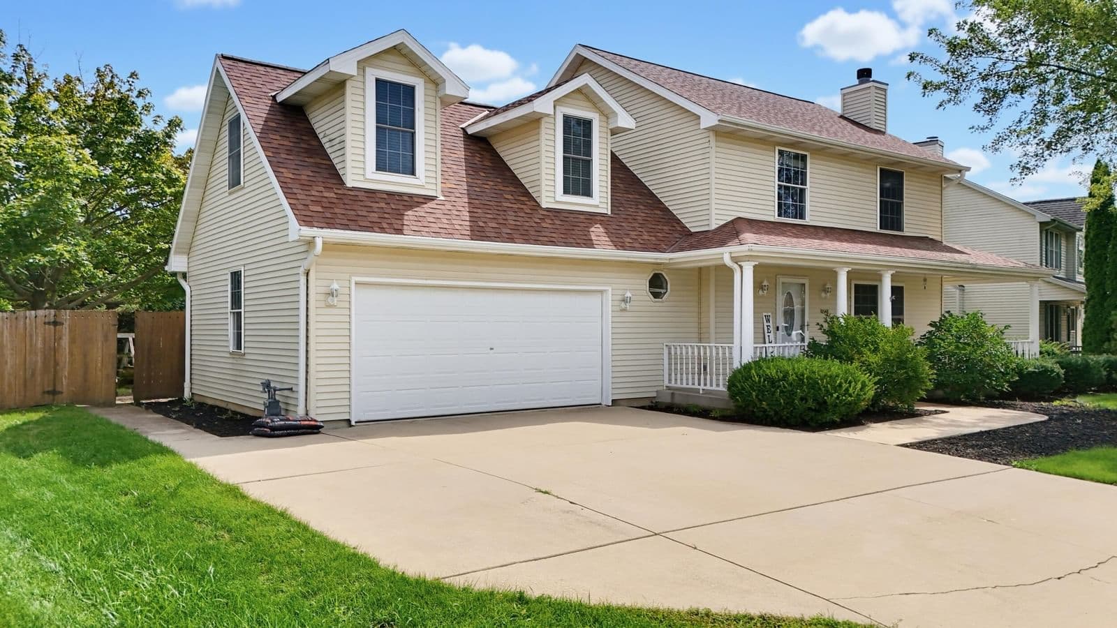 10348 Robin, Oak Creek, WI 53154