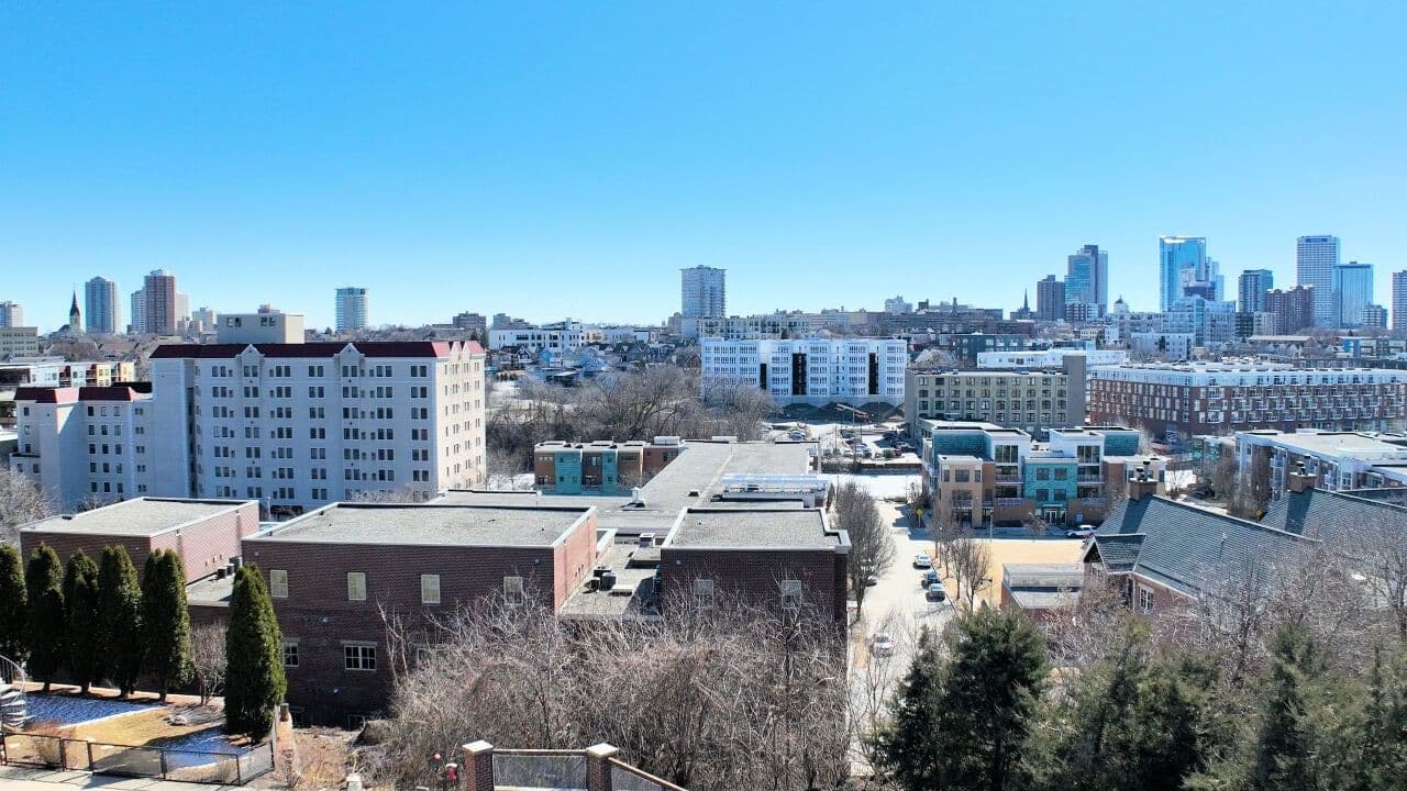 301 Reservoir, Milwaukee, WI 53212