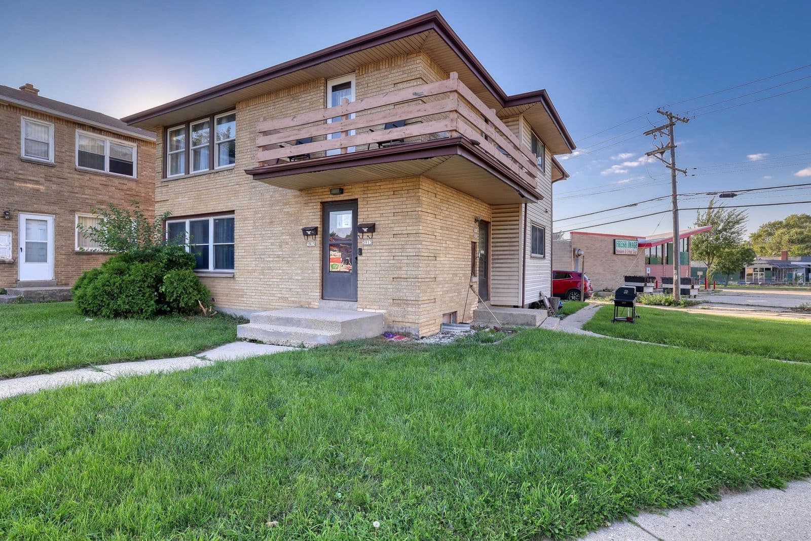 3913 72nd, Milwaukee, WI 53216