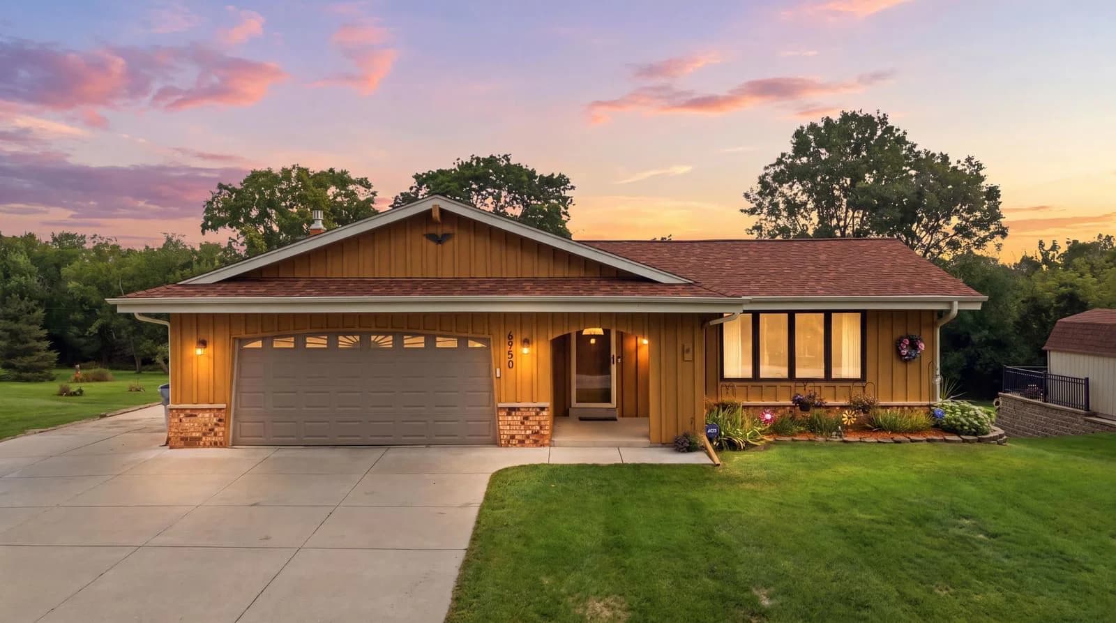6950 124th, Milwaukee, WI 53224