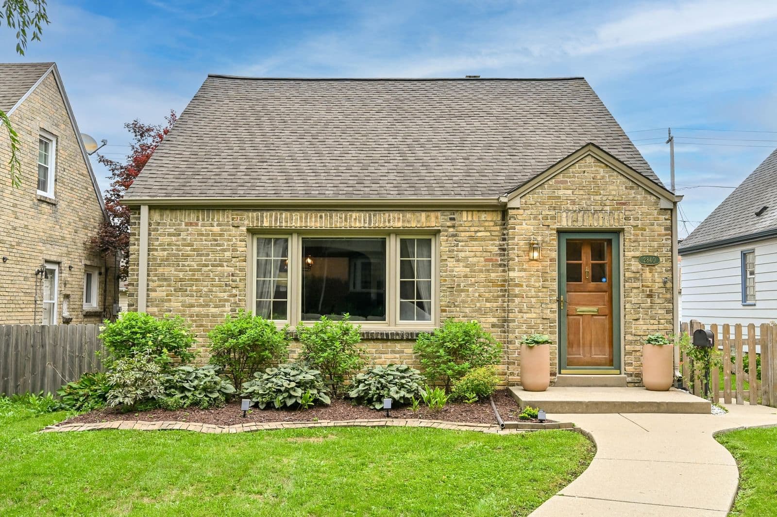 2840 77th, Milwaukee, WI 53222