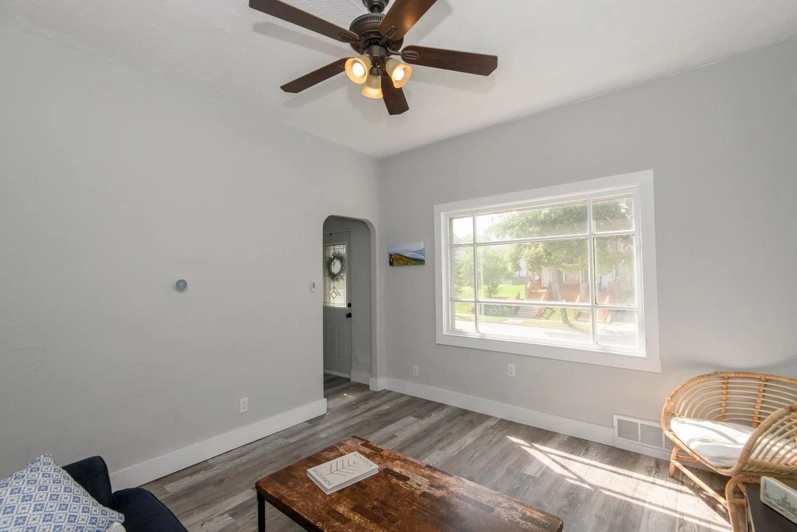 2572 Howell 3