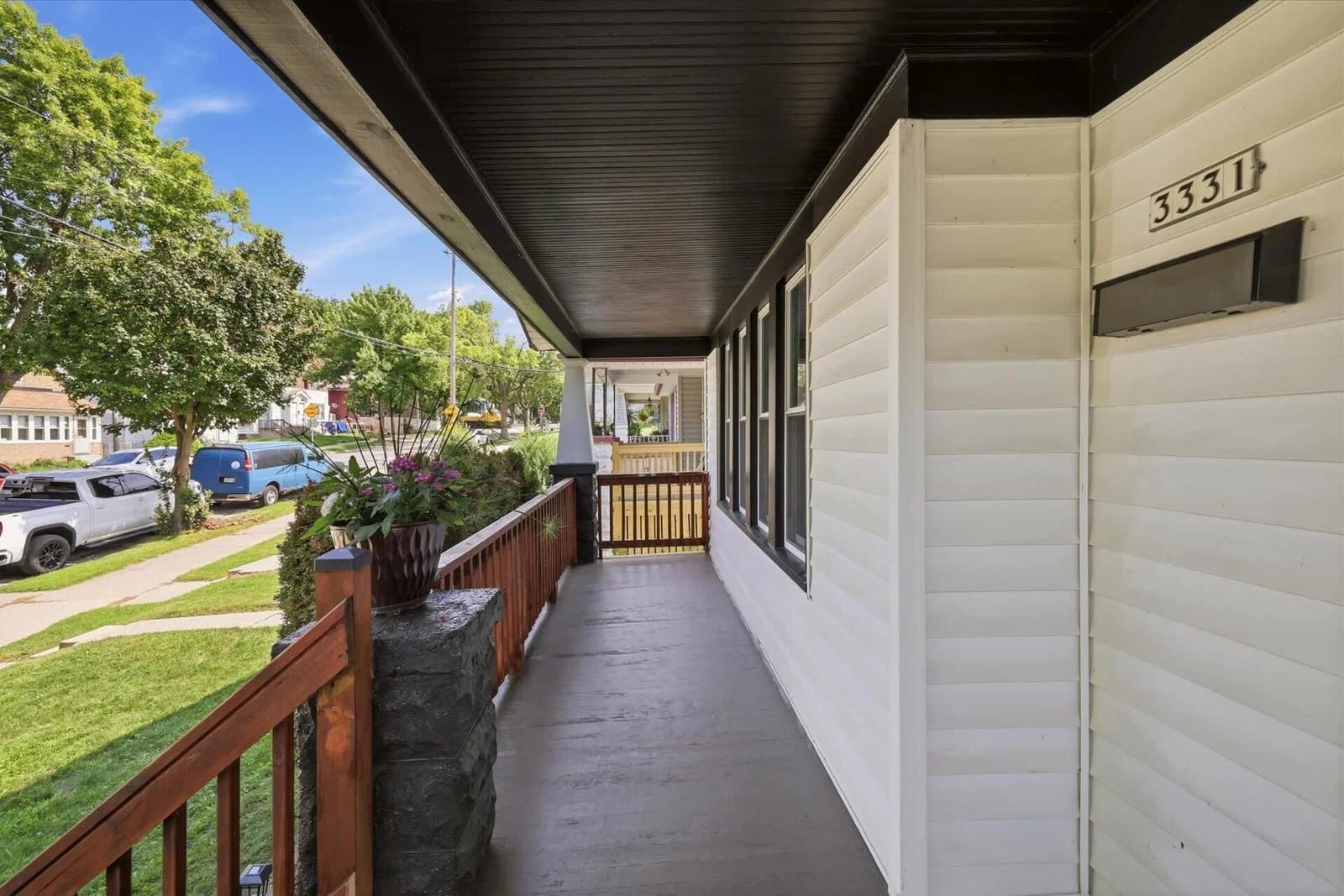 3331 Lapham 4