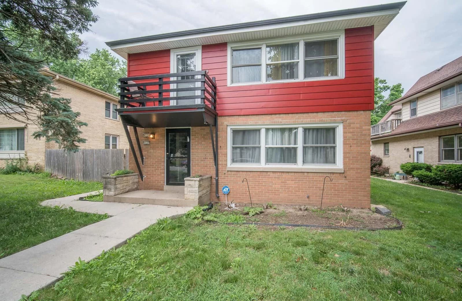 4127 84th, Milwaukee, WI 53222
