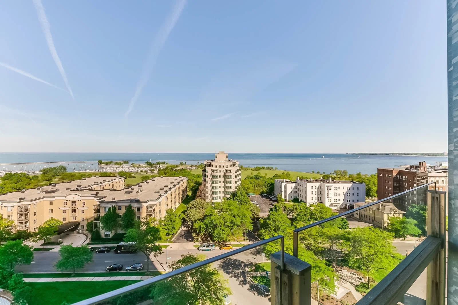 1313 Franklin, Milwaukee, WI 53202