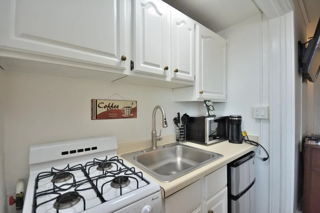 1028 Juneau 5