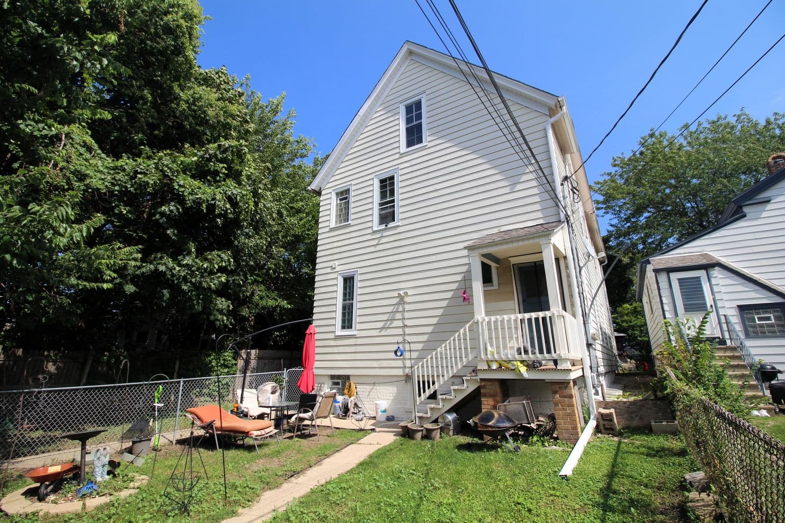 3137 Howell 4