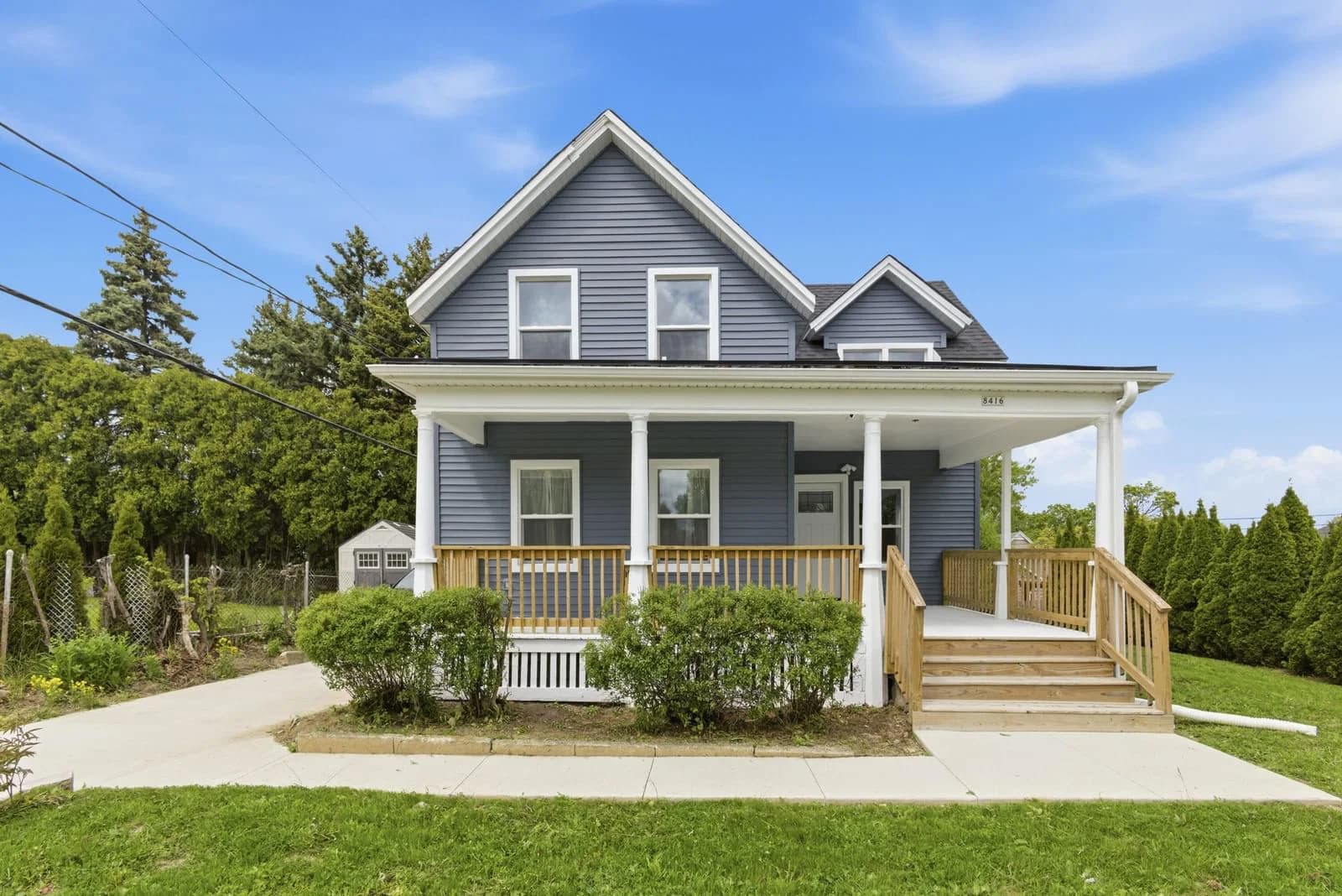 8416 Bluemound, Wauwatosa, WI 53226