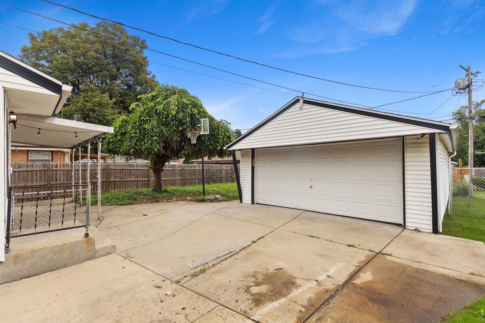 3420 81st 5