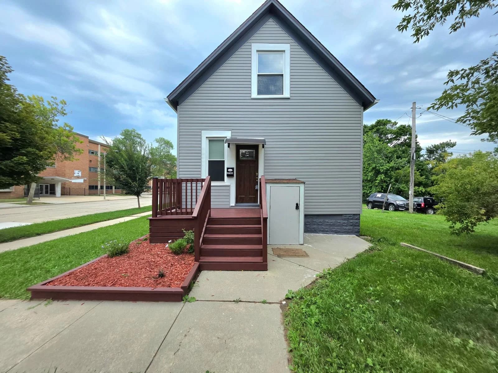 2769 1st, Milwaukee, WI 53212