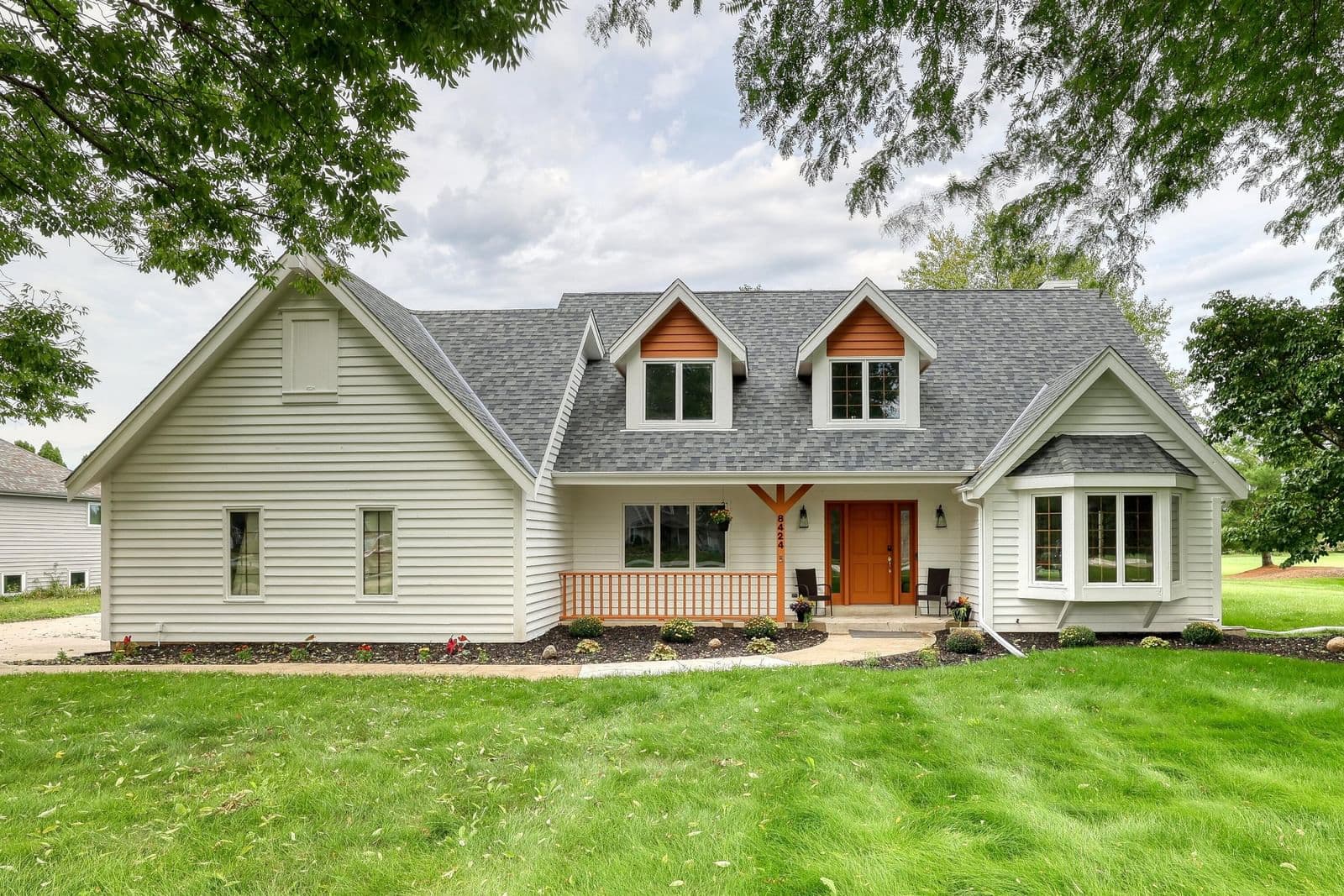 8424 68th, Franklin, WI 53132