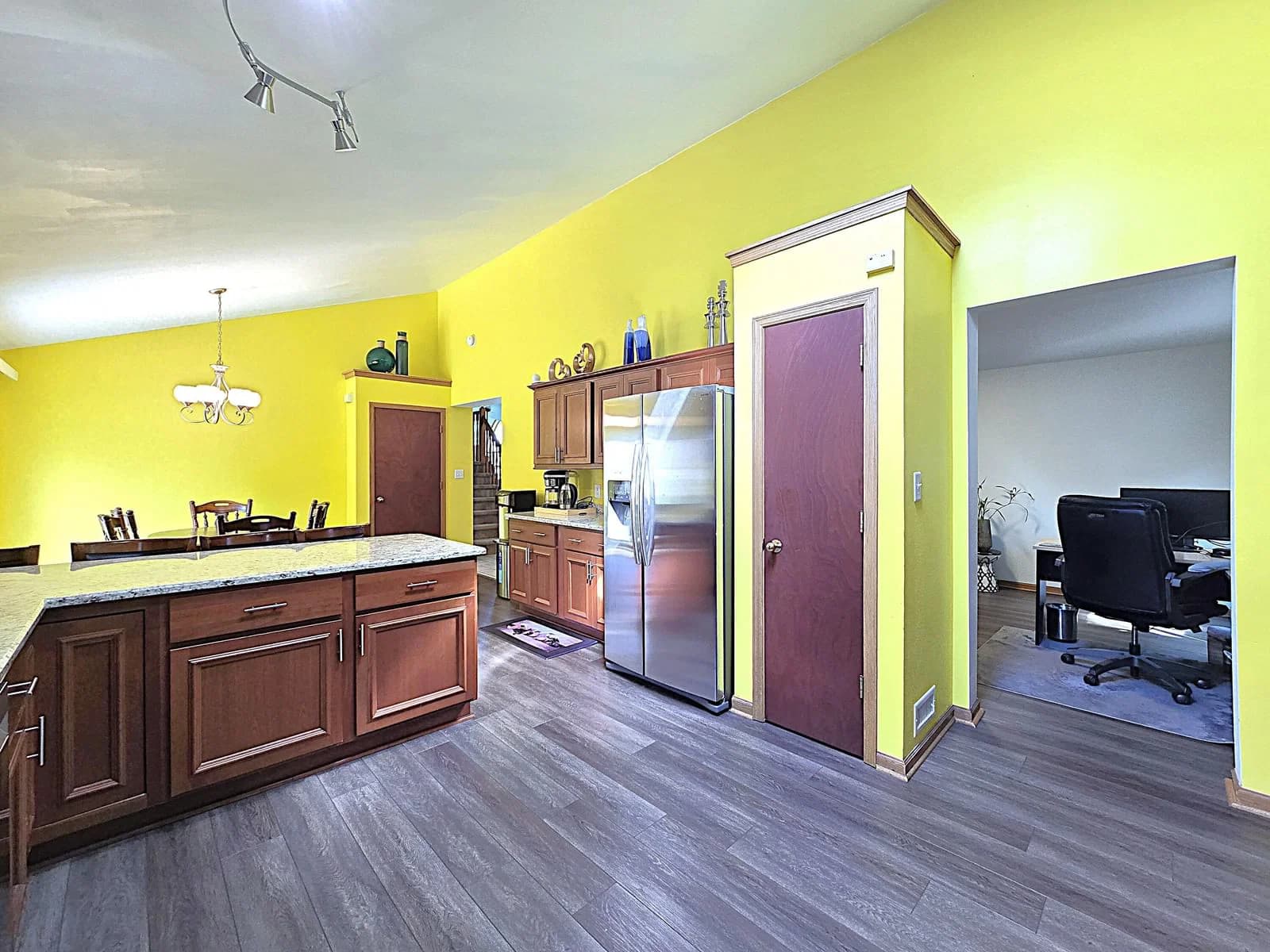 9201 County Line 4