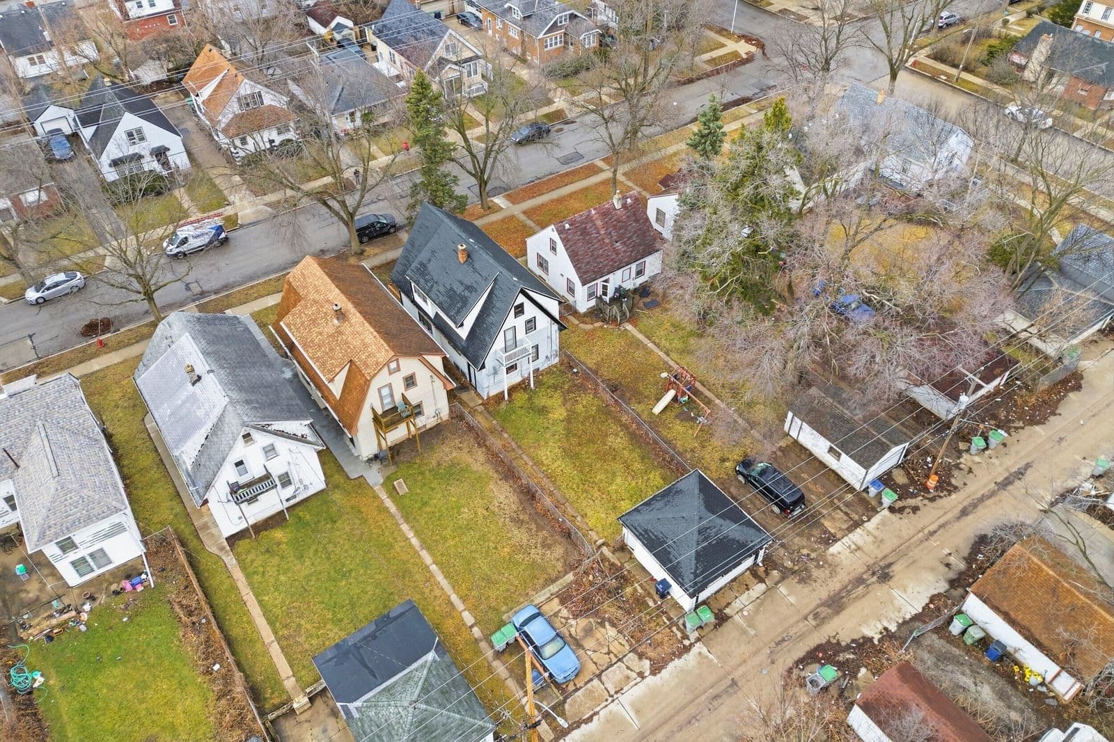 3744 39th, Milwaukee, WI 53216