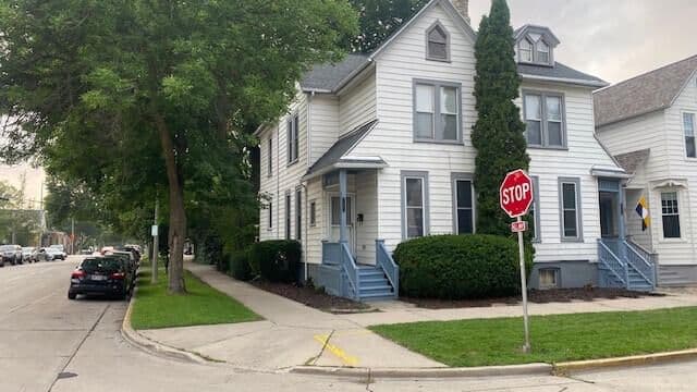 1501 Cass, Milwaukee, WI 53202