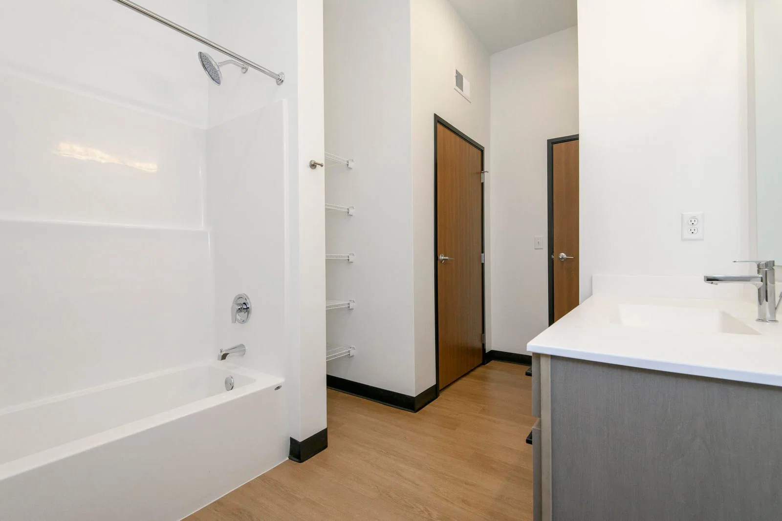 616 North Ave 5