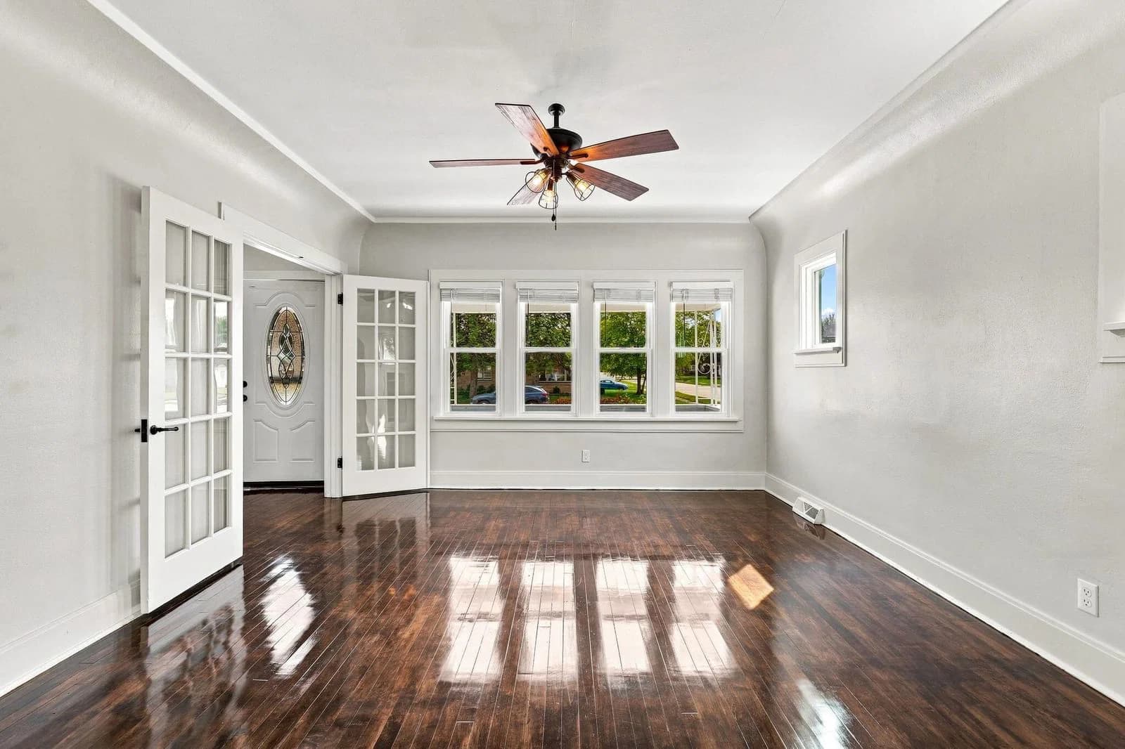 626 Madison Ave 5