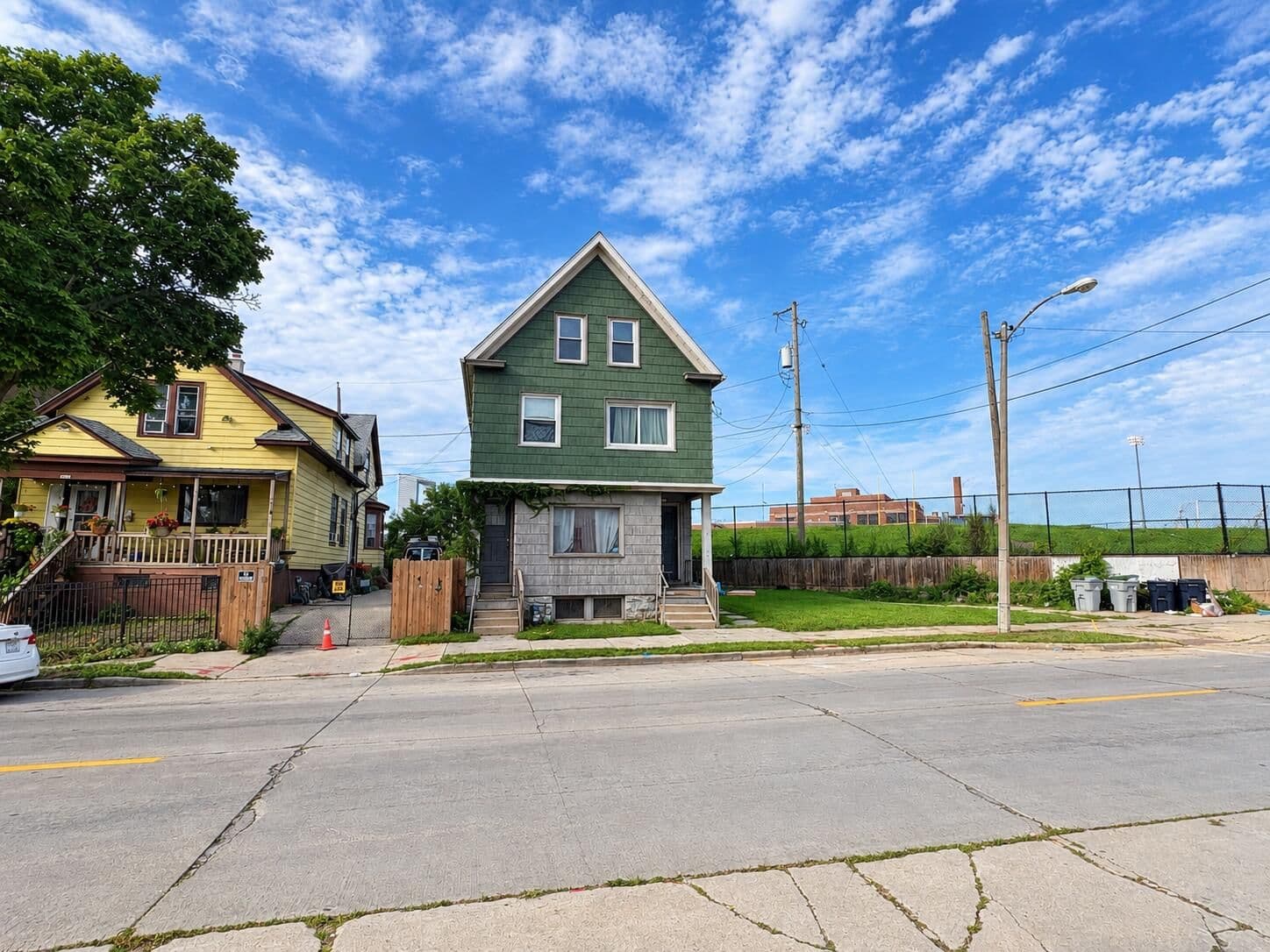 1002 Becher St, Milwaukee, WI 53215 2