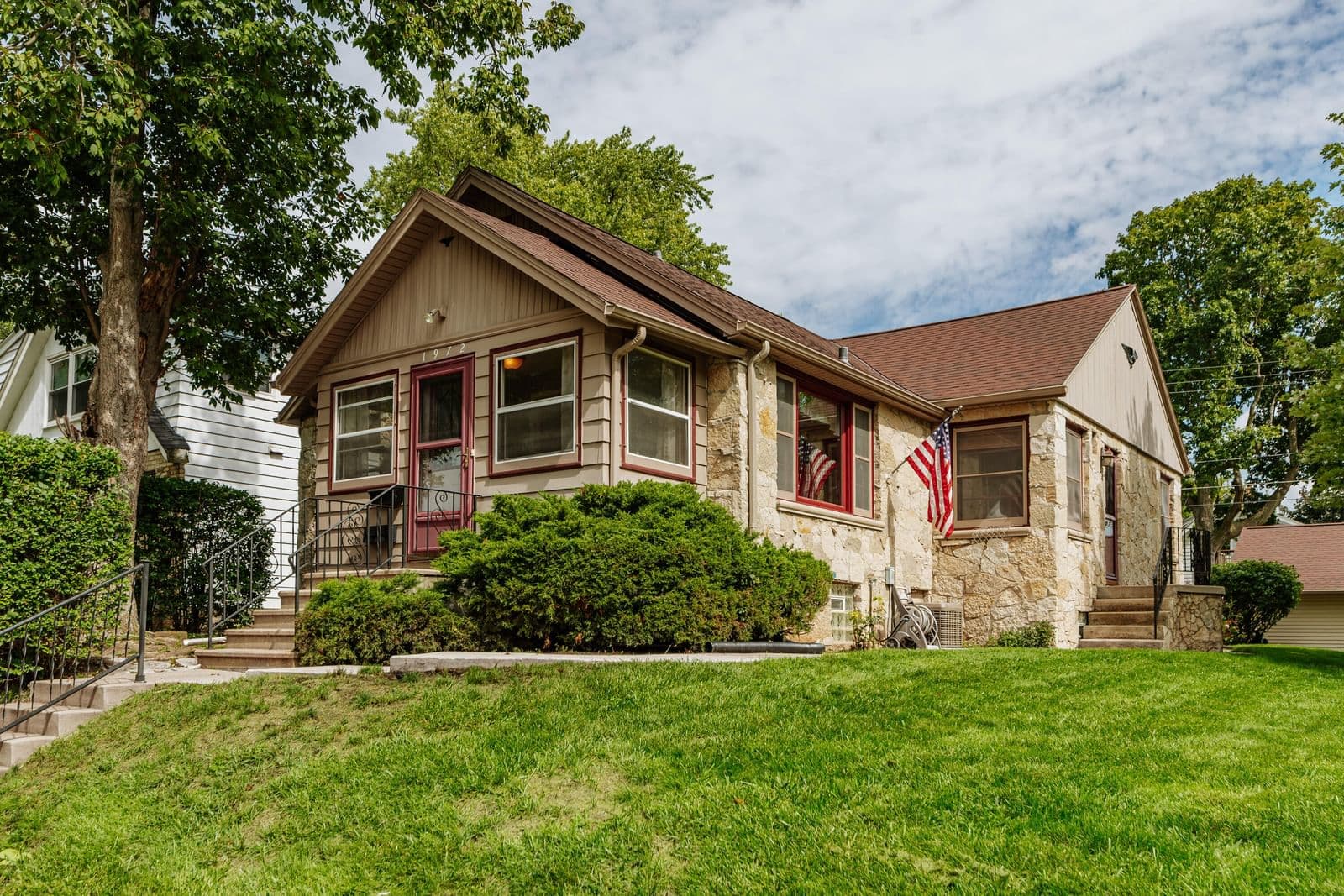 1972 90th St, West Allis, WI 53227 3
