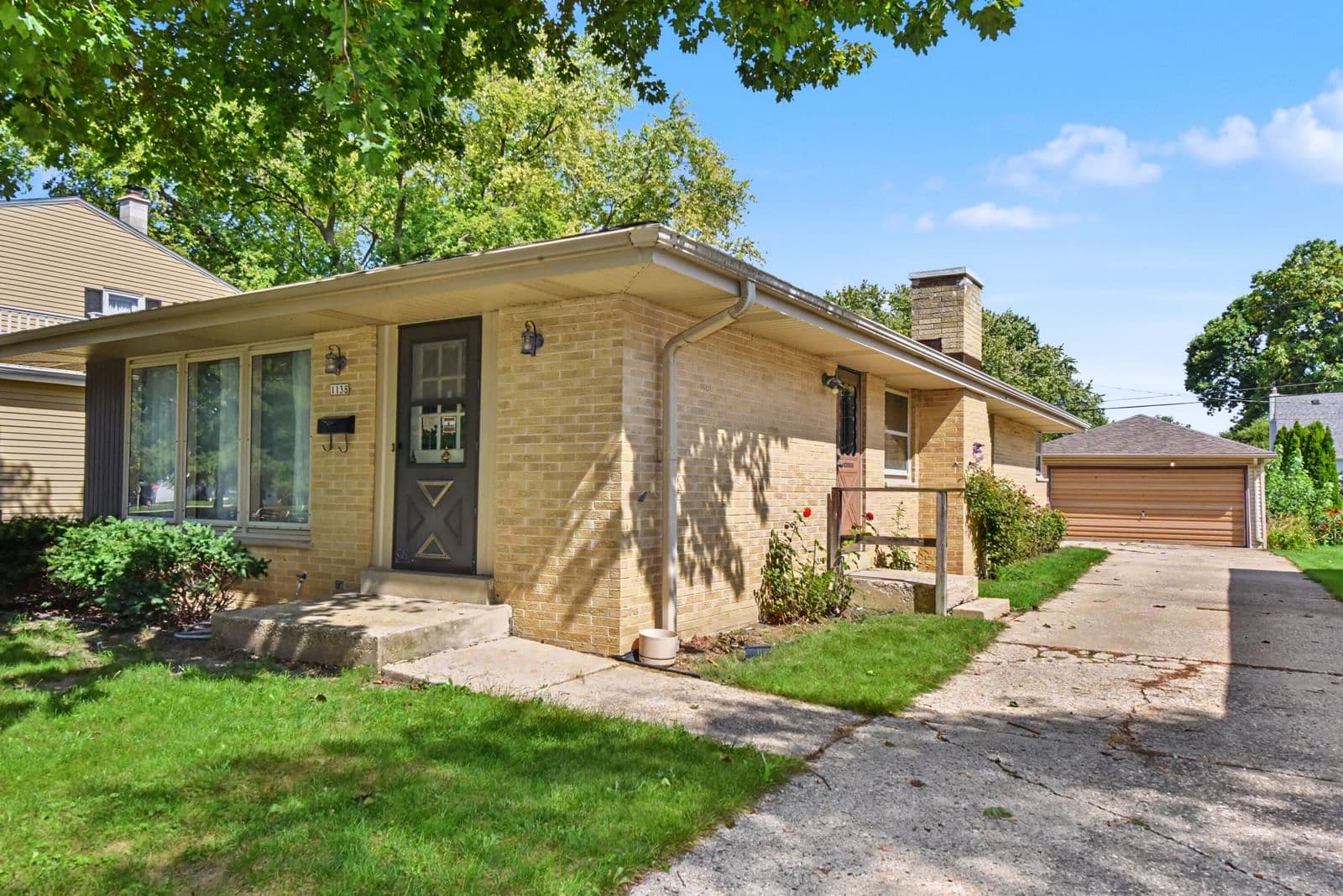 1138 120th St, West Allis, WI 53214 2