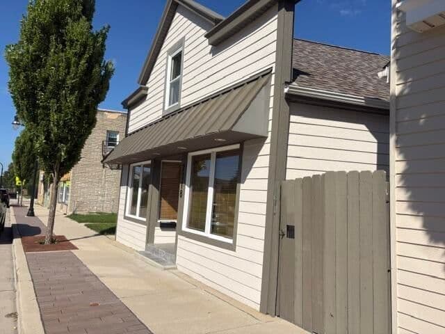 7718 National Ave, West Allis, WI 53214 3
