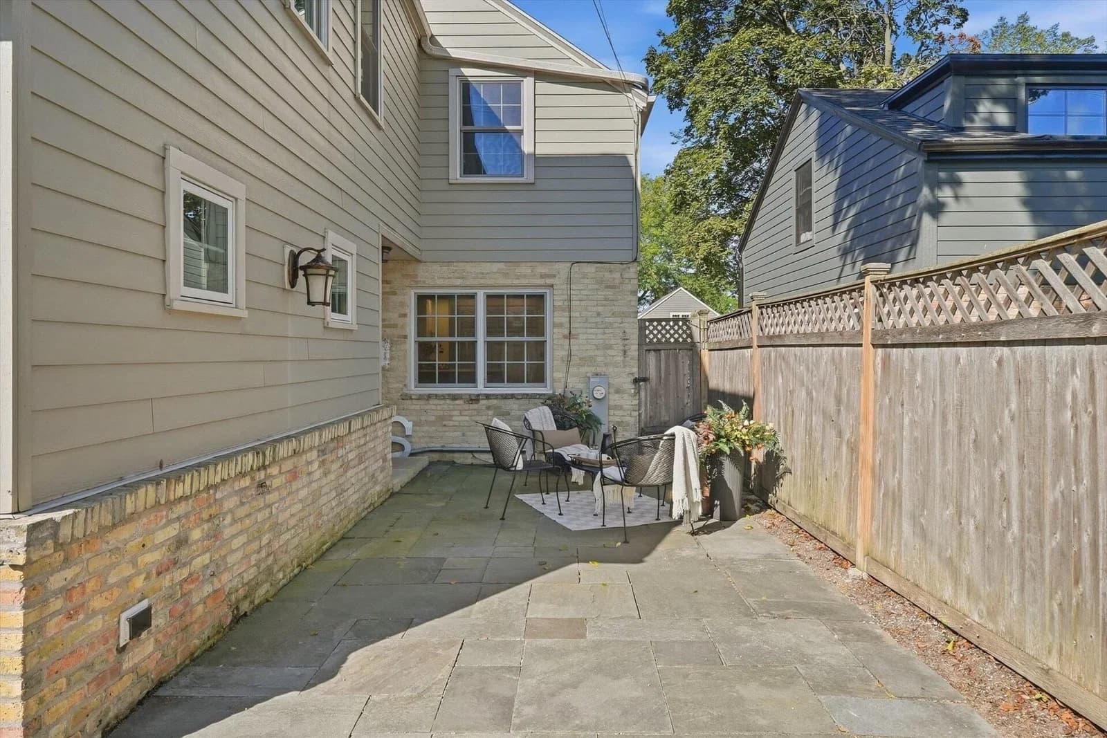 2604 89th St, Wauwatosa, WI 53226 3