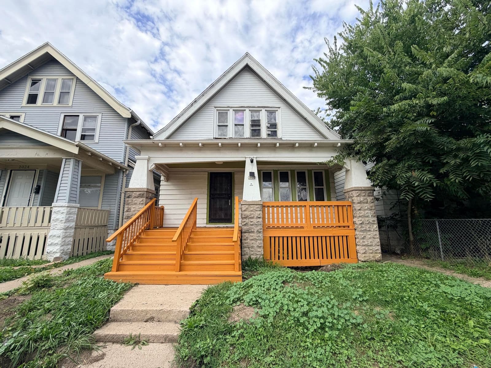 2022 Keefe Ave, Milwaukee, WI 53206