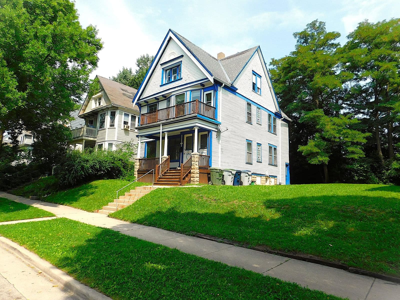 2444 Palmer St, Milwaukee, WI 53212