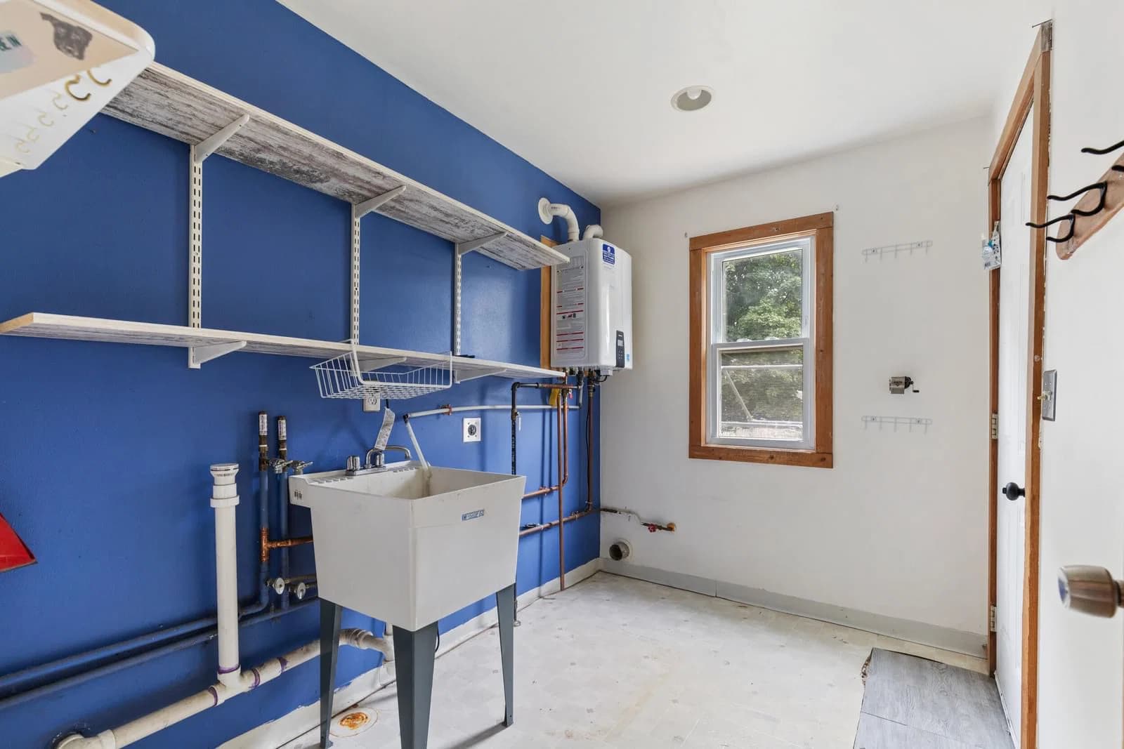 1110 123rd St, West Allis, WI 53214 3