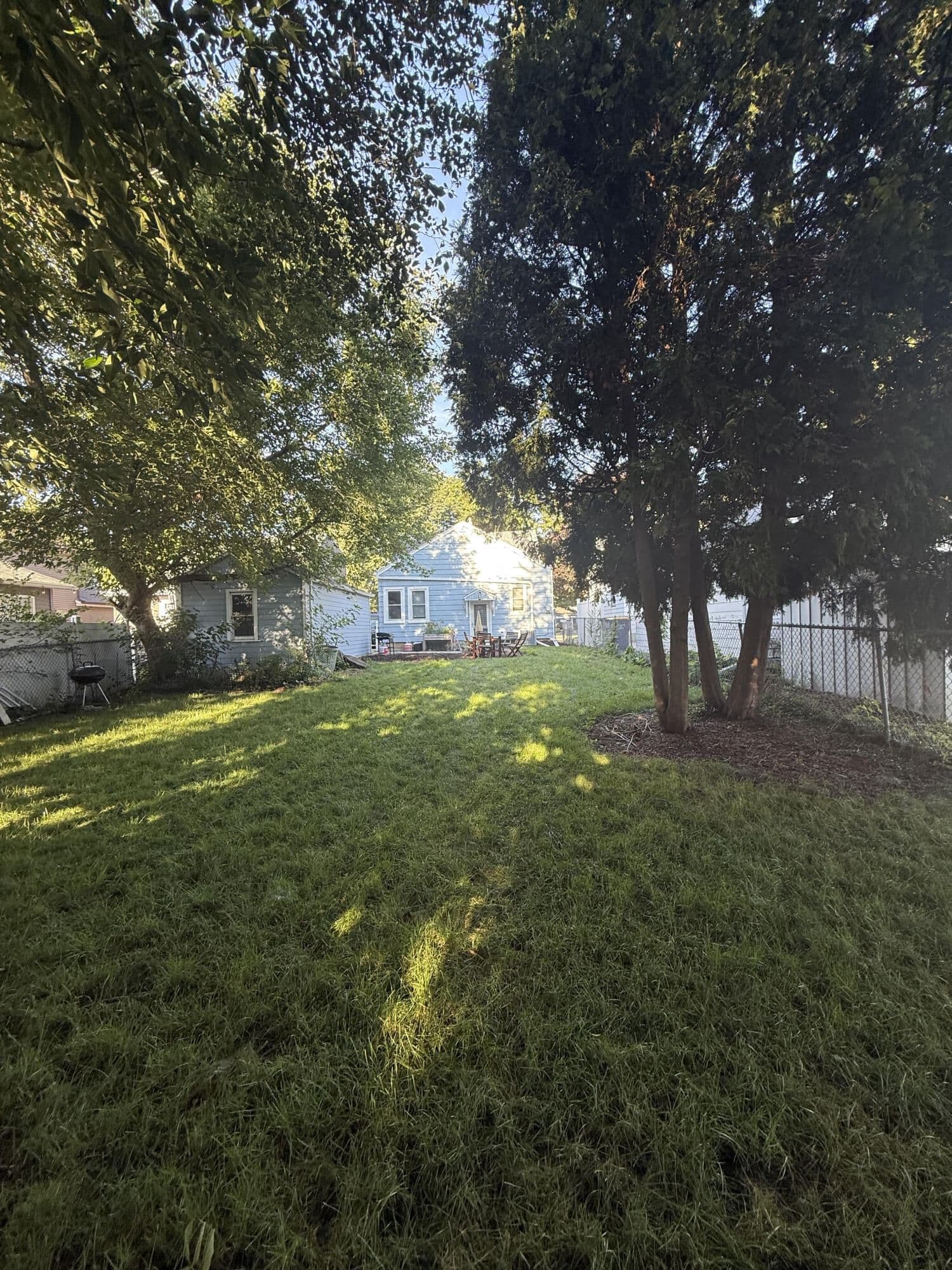 1204 110th St, West Allis, WI 53214 3