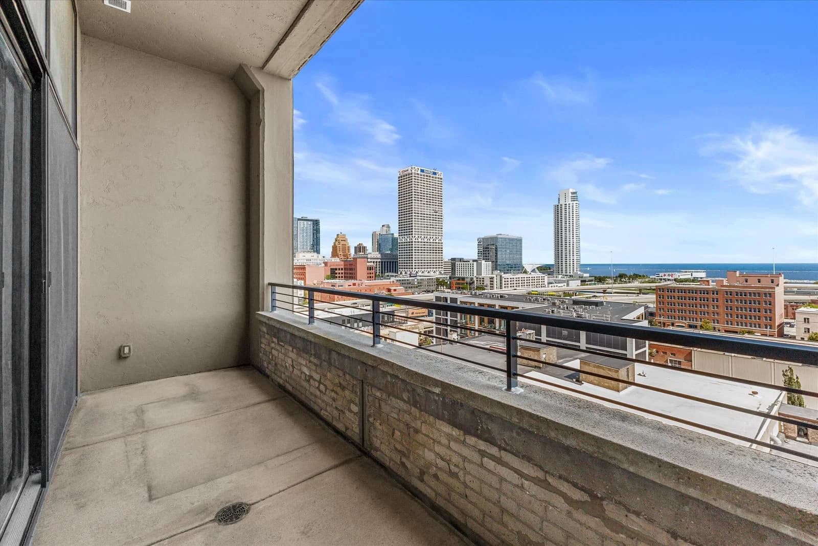 320 Buffalo St, Milwaukee, WI 53202 3