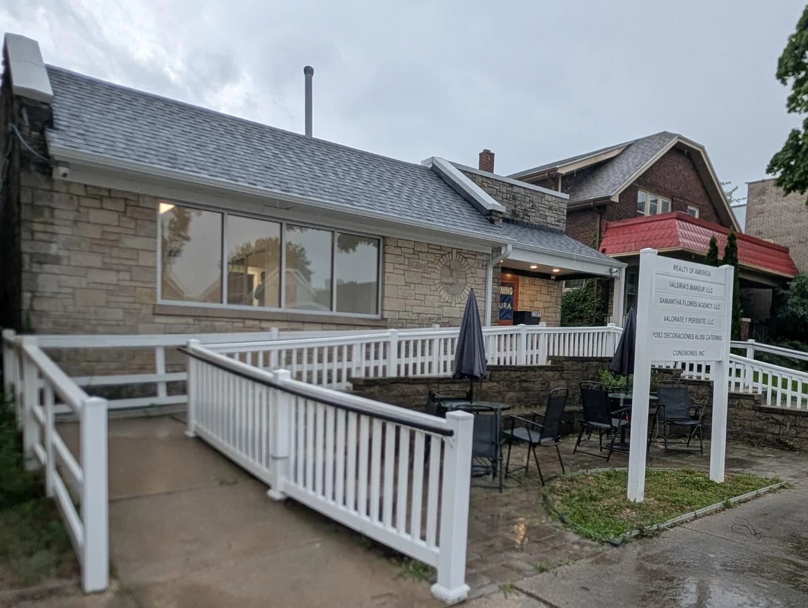 1107 Oklahoma Ave, Milwaukee, WI 53215