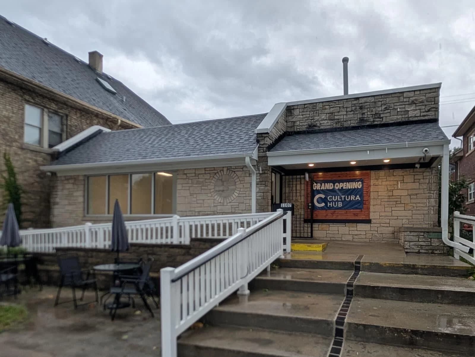 1107 Oklahoma Ave, Milwaukee, WI 53215 3