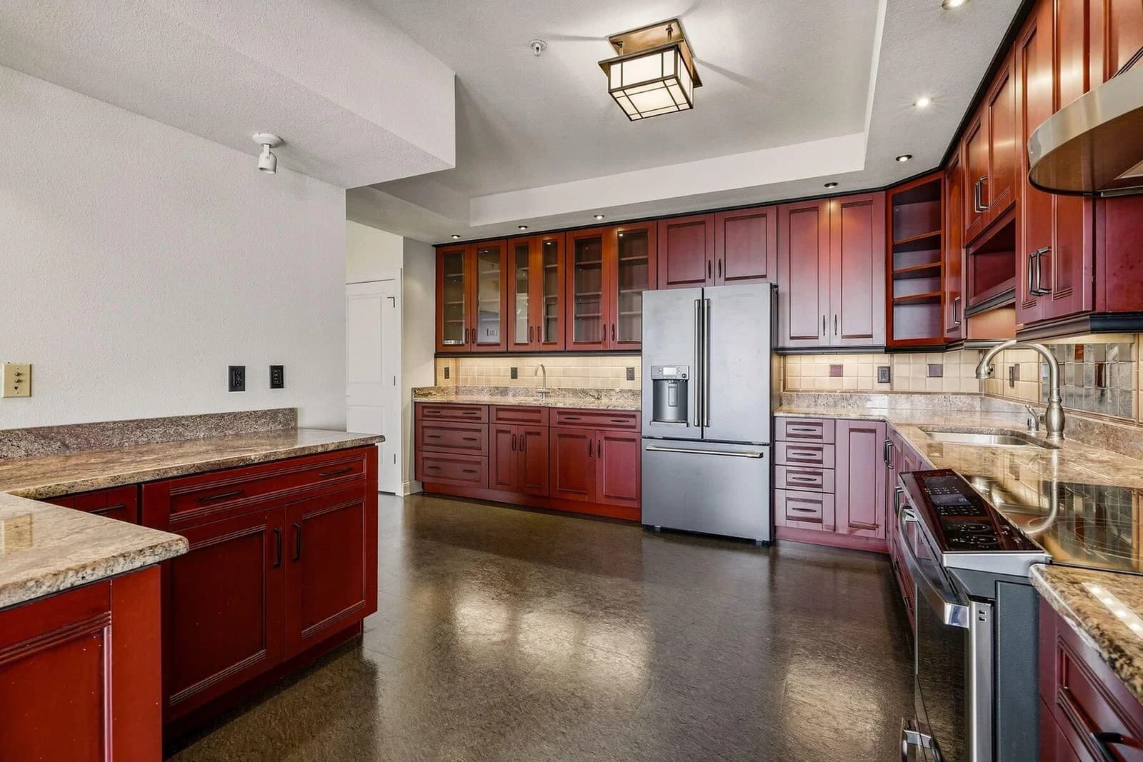 606 Wisconsin Ave 4