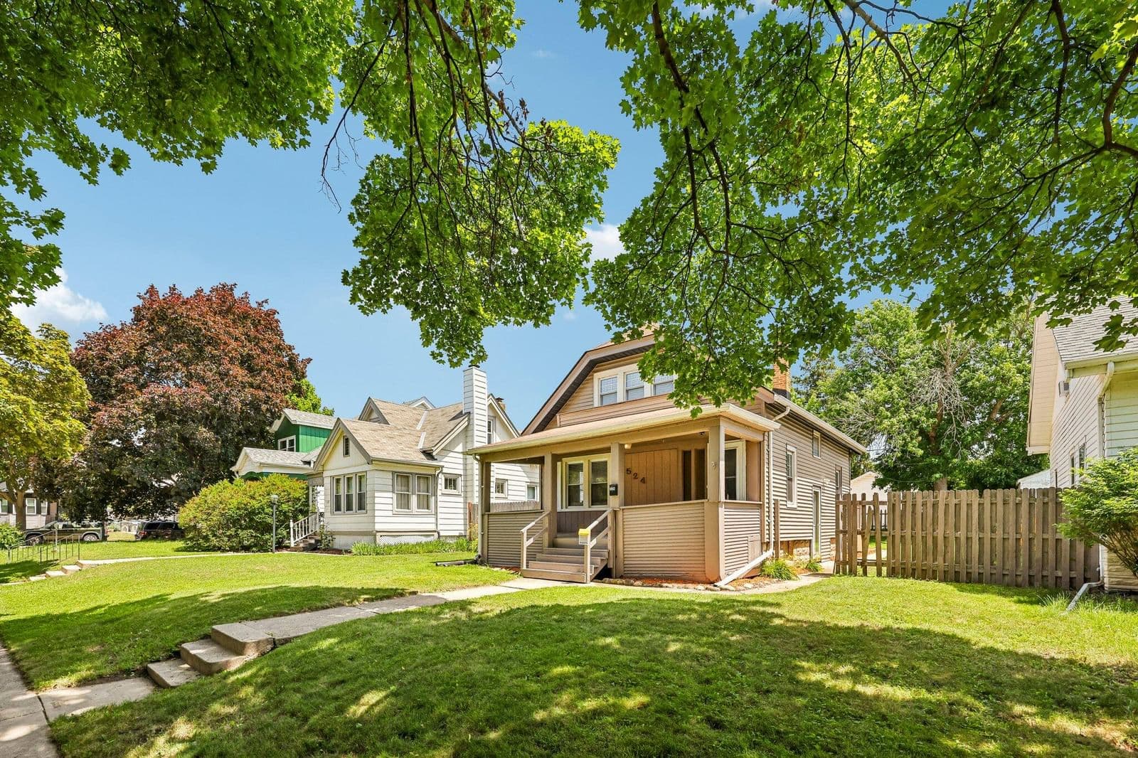 524 Oak Park Ct 5