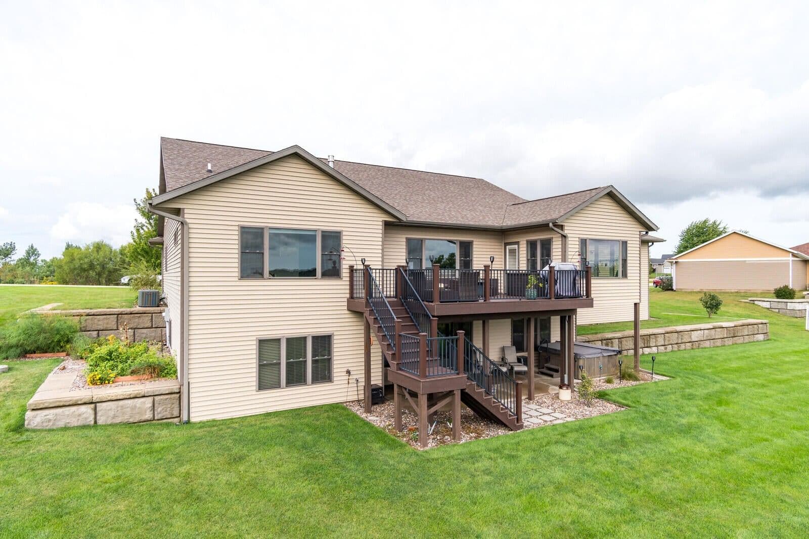 W3816 Highland Dr 5
