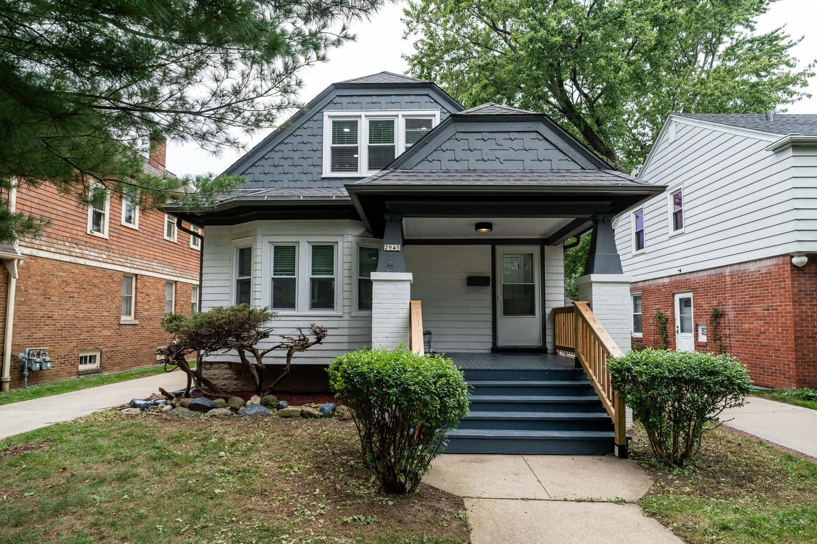 2945 73rd St, Milwaukee, WI 53210