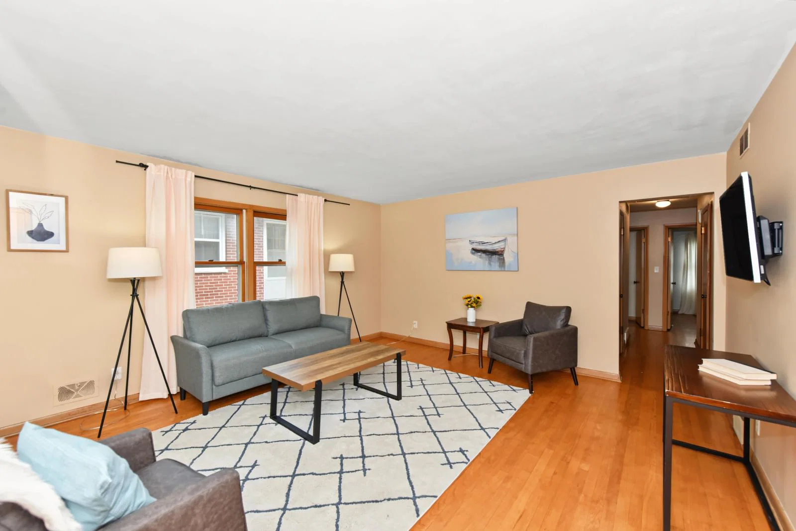 1120 102nd St, West Allis, WI 53214 3