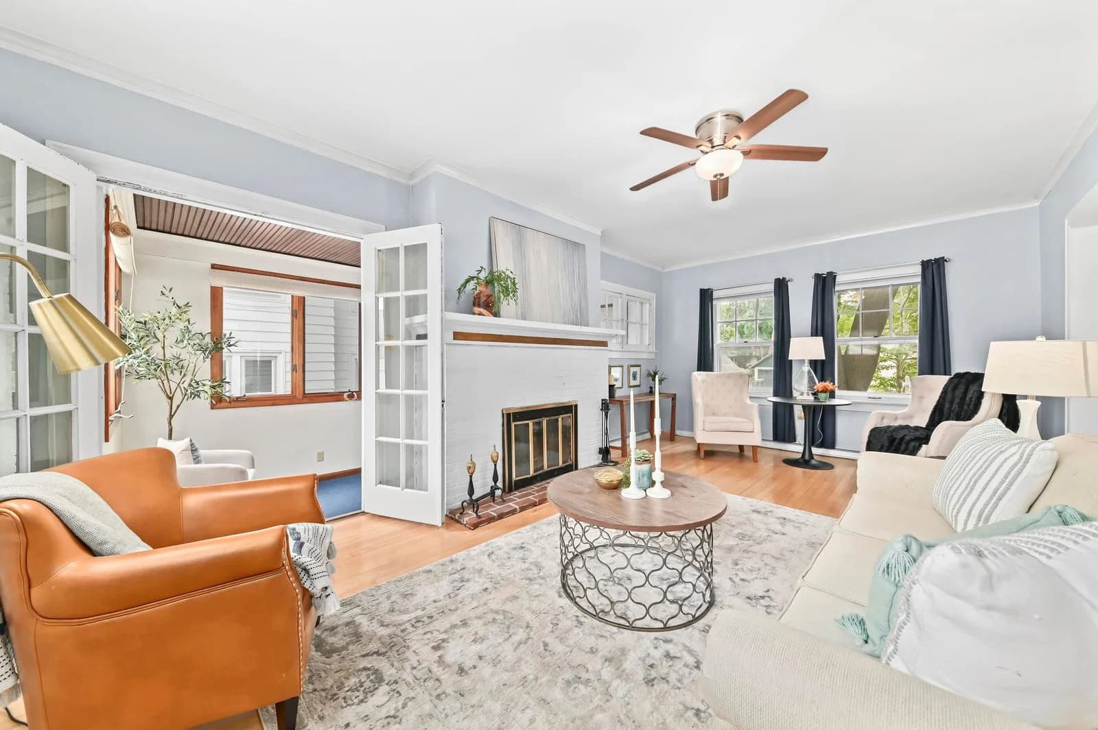 6836 Wisconsin Ave, Wauwatosa, WI 53213 3