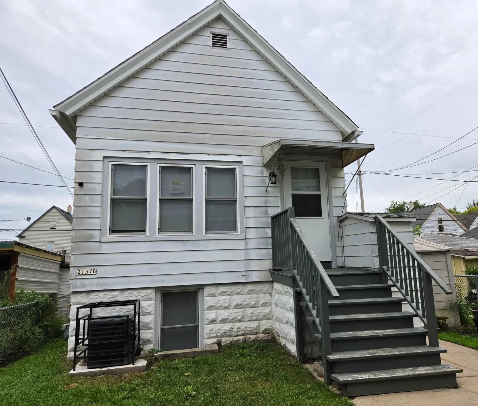 2157 14th St, Milwaukee, WI 53215 2