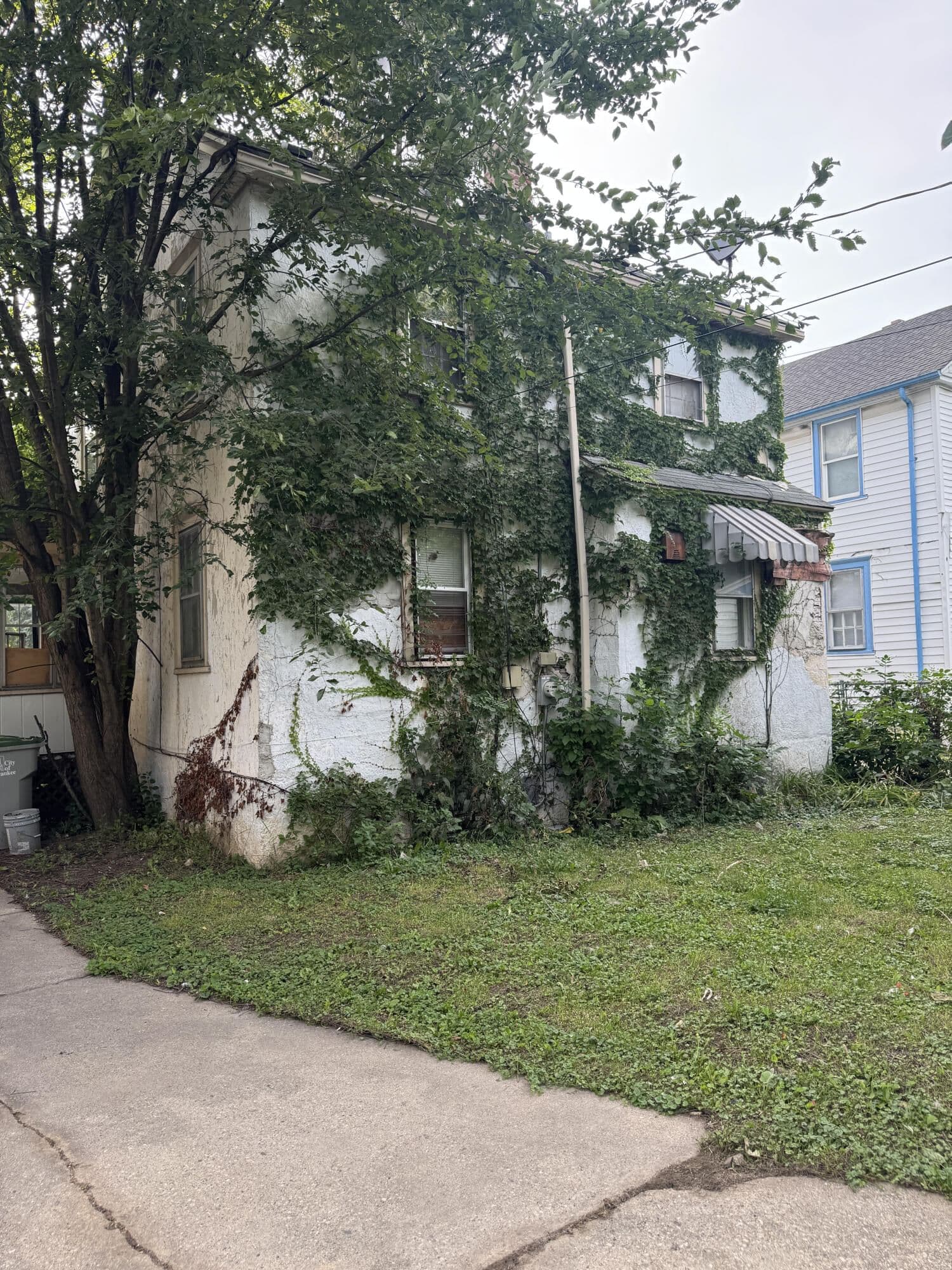 4466 25th St, Milwaukee, WI 53209 2