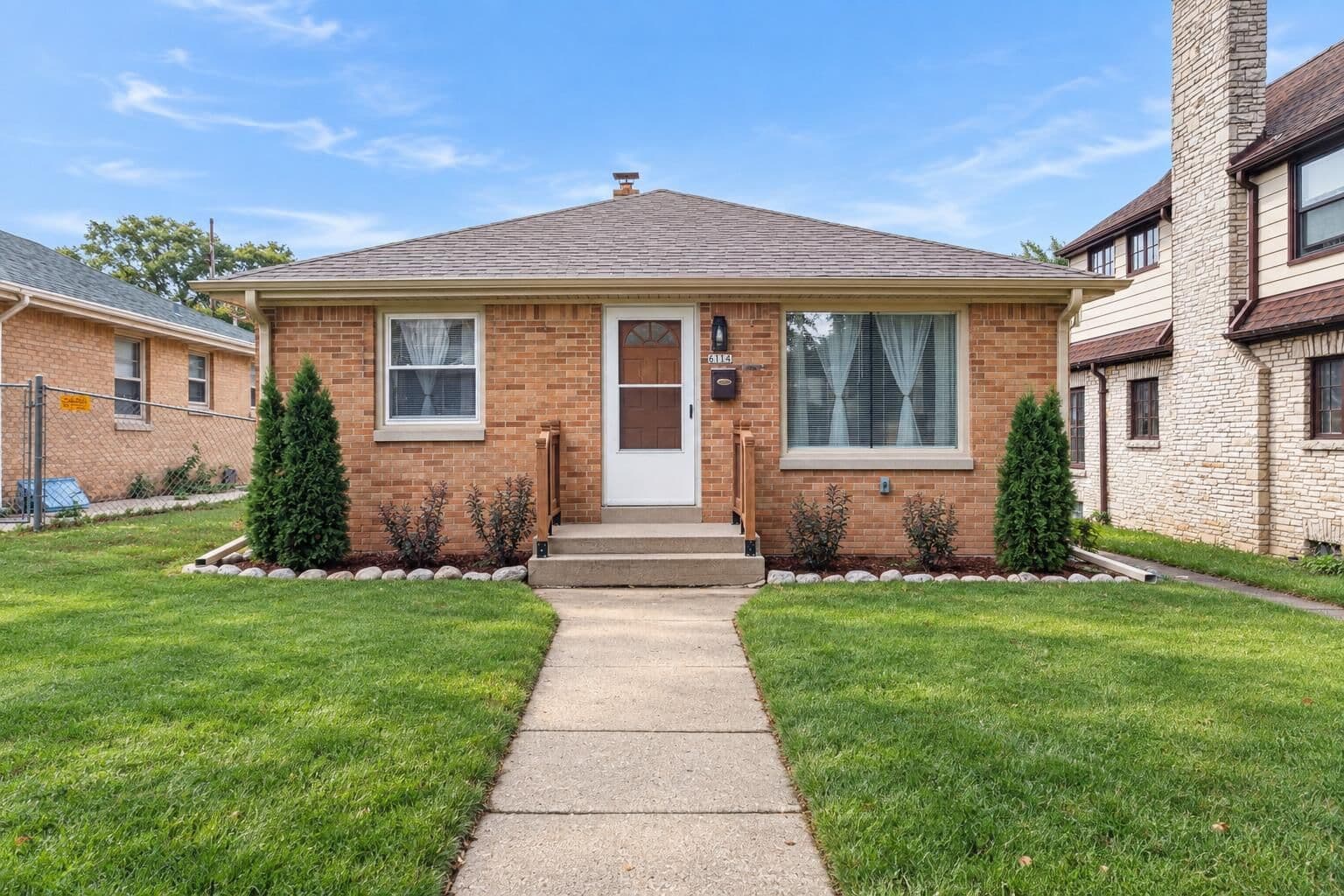 6114 Leon Ter, Milwaukee, WI 53218