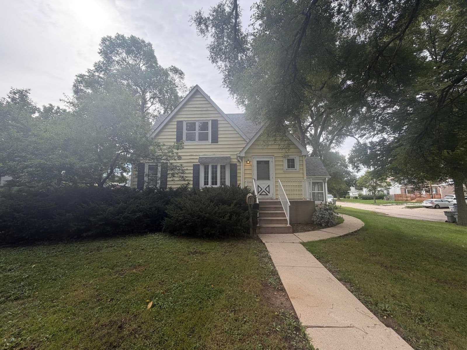 2509 Ramsey Ave, Milwaukee, WI 53221