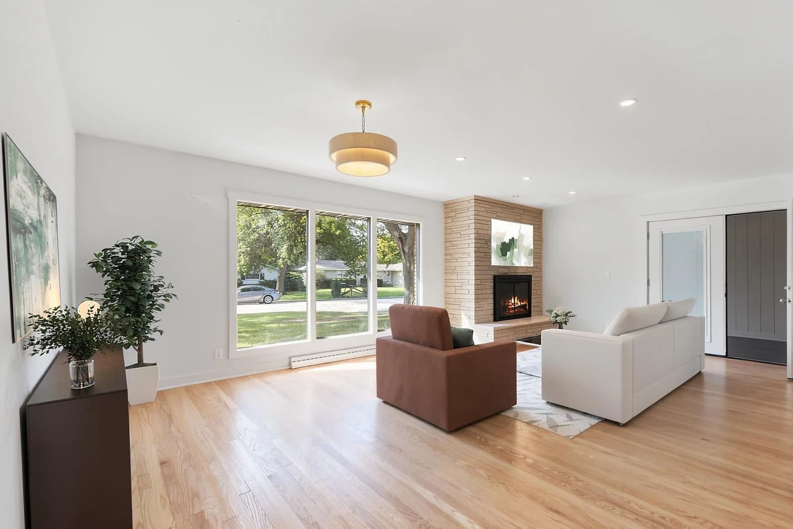 11036 Derby Ave, Wauwatosa, WI 53225 3