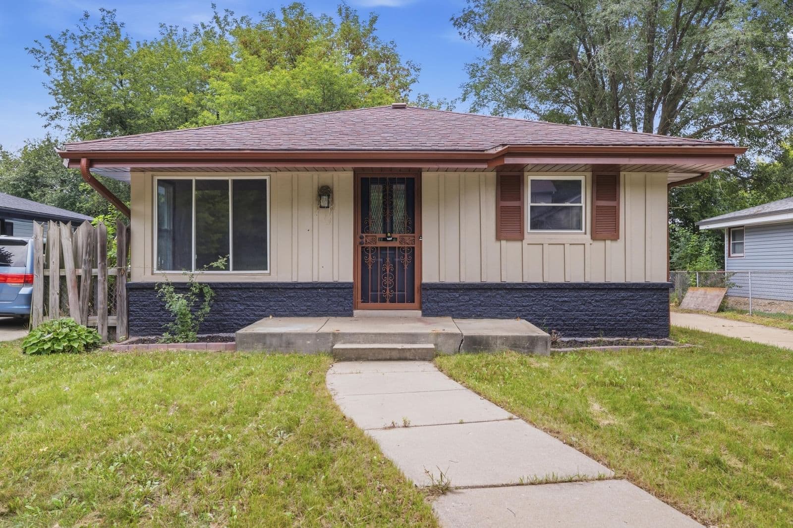 6500 52nd St, Milwaukee, WI 53223