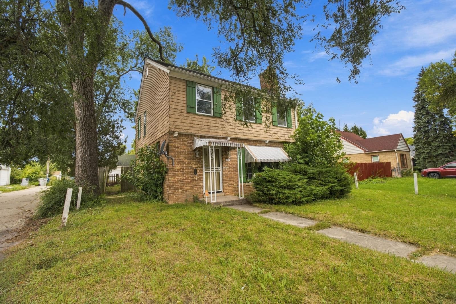 4023 46th St, Milwaukee, WI 53216 2