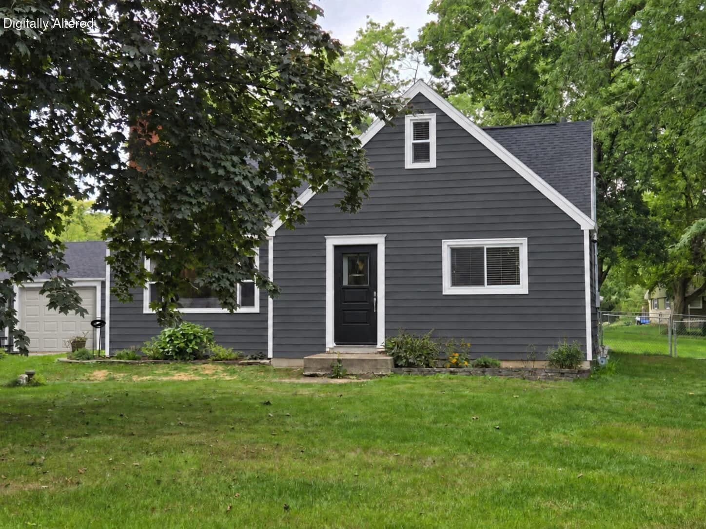 11904 Oakwood Dr, Franklin, WI 53132