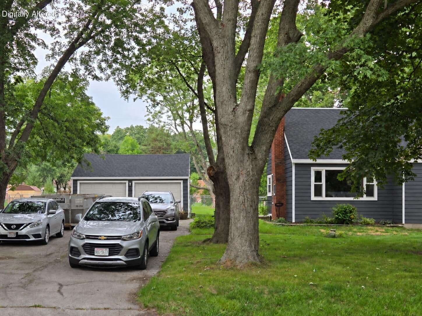 11904 Oakwood Dr, Franklin, WI 53132 2