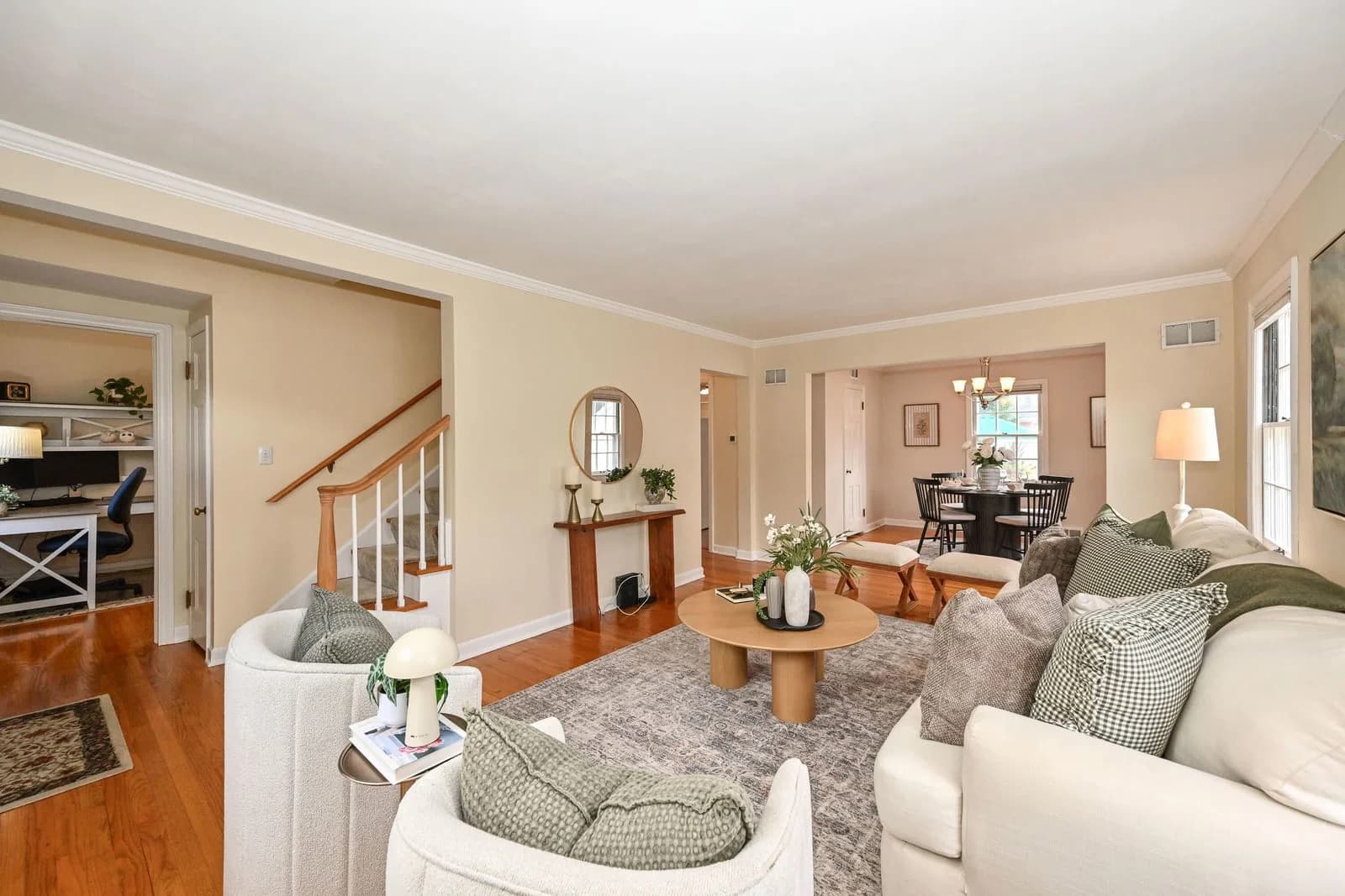 2336 82nd St, Wauwatosa, WI 53213 3